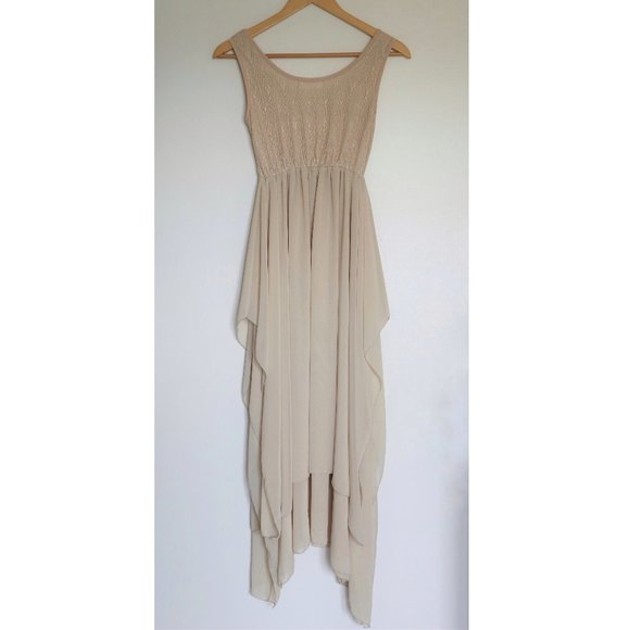 Cream Empire Waist Chiffon and Lace Sleeveless Long Flowy Dress - Picture 2 of 9